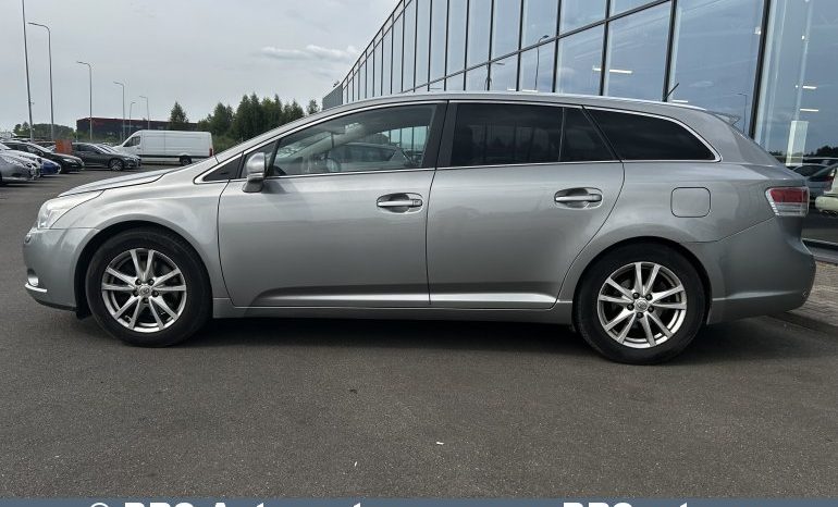 Toyota Avensis 2.2 D-CAT Wagon Automatas 2012 full