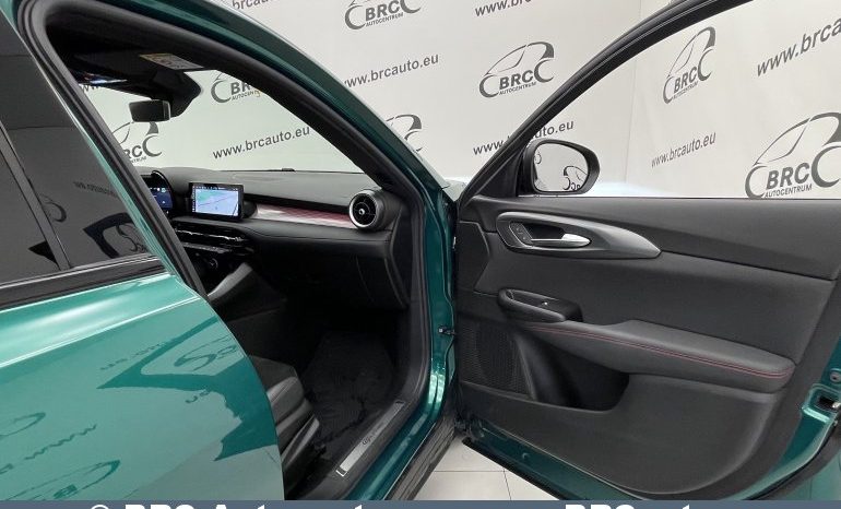 Alfa Romeo Tonale Mild Hybrid Speciale 2022 full