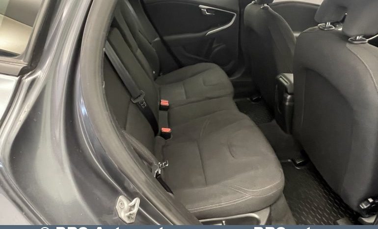 Volvo V40 Cross Country D2 2013 full
