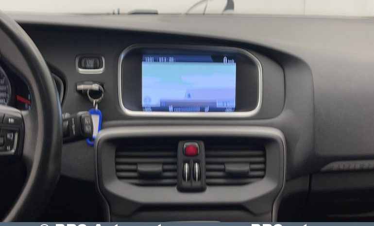 Volvo V40 Cross Country D2 2013 full
