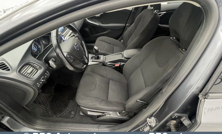 Volvo V40 Cross Country D2 2013 full
