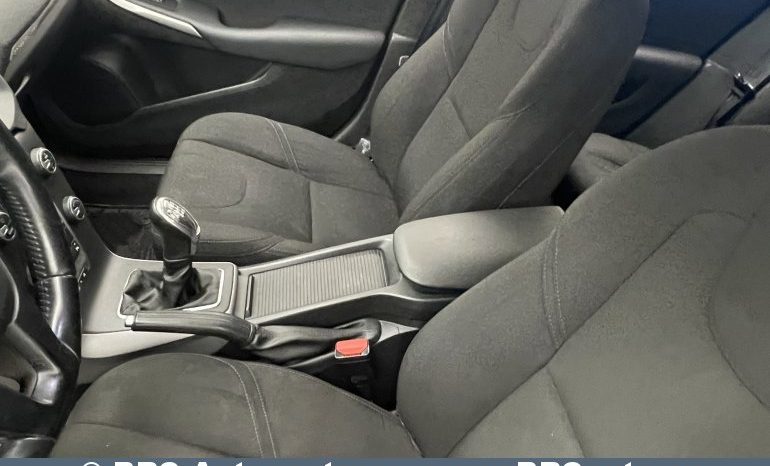 Volvo V40 Cross Country D2 2013 full