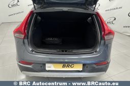Volvo V40 Cross Country D2 2013 full