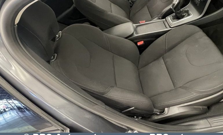 Volvo V40 Cross Country D2 2013 full