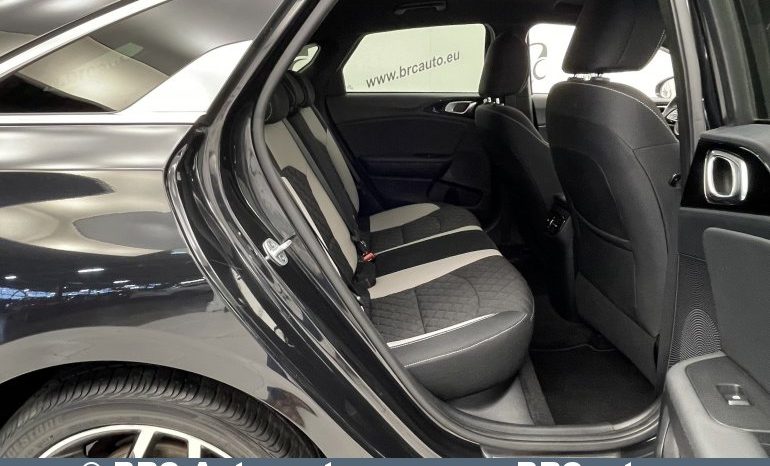 Kia Proceed Shooting Brake 1.4 T-GDI Automatas 2019 full