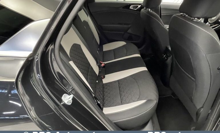 Kia Proceed Shooting Brake 1.4 T-GDI Automatas 2019 full
