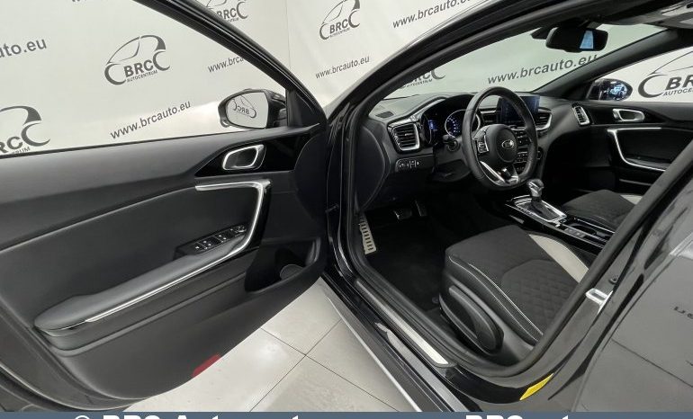 Kia Proceed Shooting Brake 1.4 T-GDI Automatas 2019 full