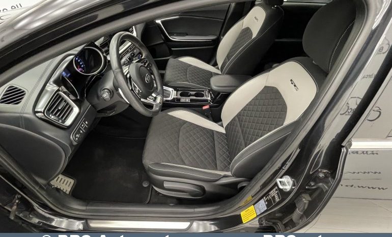 Kia Proceed Shooting Brake 1.4 T-GDI Automatas 2019 full