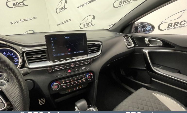 Kia Proceed Shooting Brake 1.4 T-GDI Automatas 2019 full