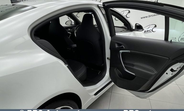 Opel Insignia OPC 2.8 V6 Automatas 2011 full