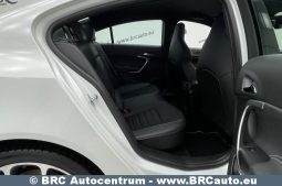 Opel Insignia OPC 2.8 V6 Automatas 2011 full