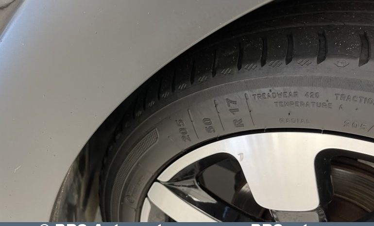 Citroen C3 Elle 1.2 PureTech Automatas 2019 full