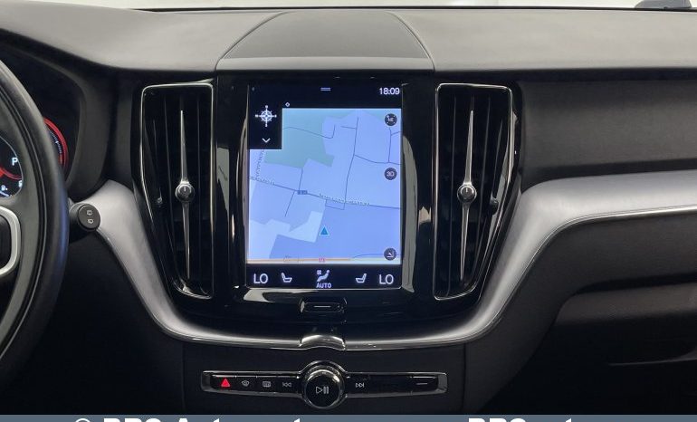 Volvo XC 60 B4 Mild-Hybrid Automatas 2021 full