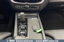 Volvo XC 60 B4 Mild-Hybrid Automatas 2021 full