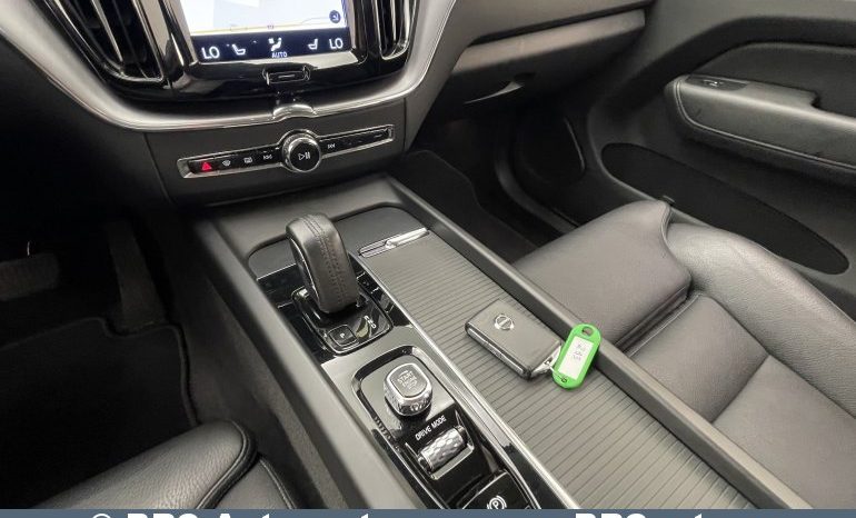 Volvo XC 60 B4 Mild-Hybrid Automatas 2021 full