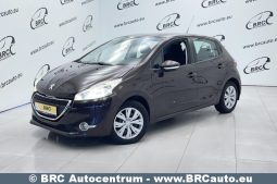 Peugeot 208 PureTech 1.2 VTi 2012