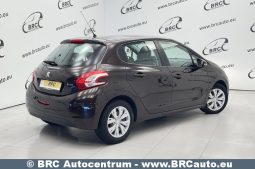 Peugeot 208 PureTech 1.2 VTi 2012
