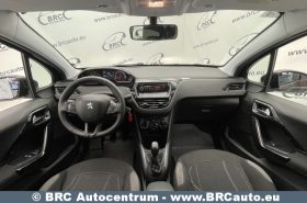 Peugeot 208 PureTech 1.2 VTi 2012
