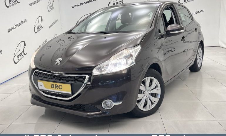 Peugeot 208 PureTech 1.2 VTi 2012 full