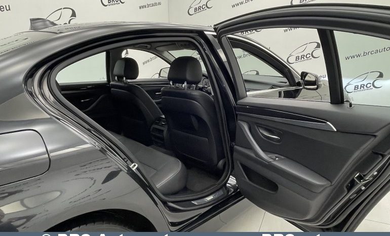 BMW 520 d Luxury Automatas 2016 full