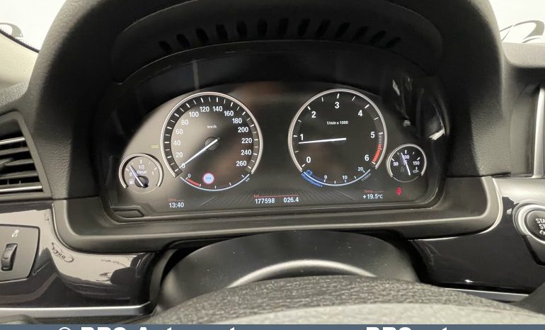 BMW 520 d Luxury Automatas 2016 full