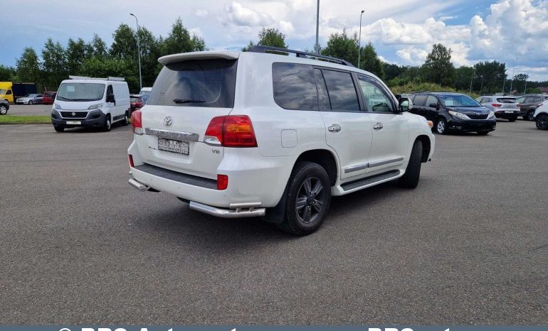 Toyota Land Cruiser 200 4.5 D V8 Executive Automatas 2013 full