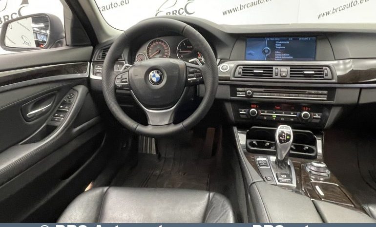 BMW 520 d Touring Automatas 2010 full