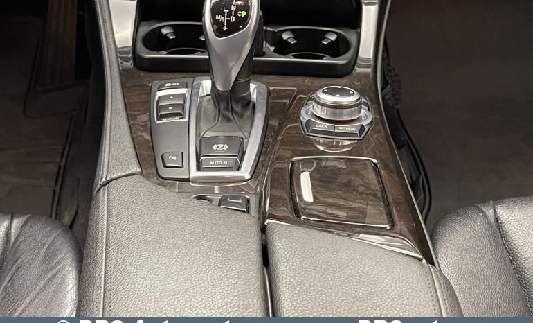 BMW 520 d Touring Automatas 2010 full