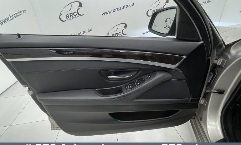BMW 520 d Touring Automatas 2010 full