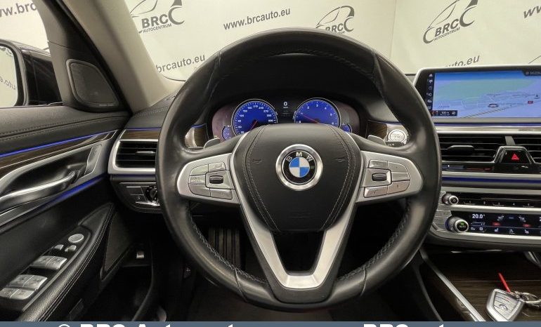 BMW 740 i Automatas 2017 full