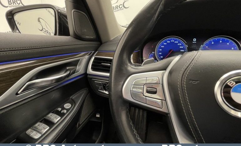 BMW 740 i Automatas 2017 full