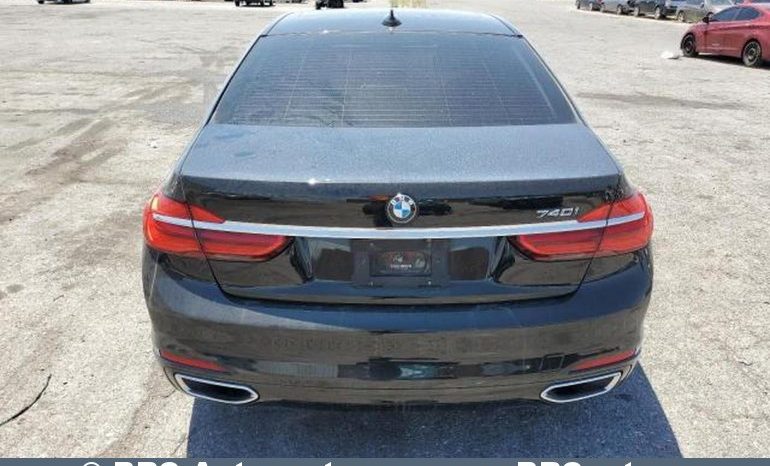 BMW 740 i Automatas 2017 full