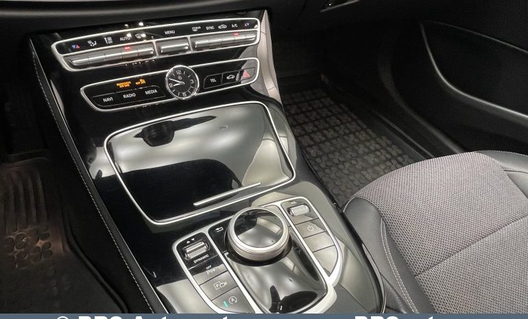 Mercedes-Benz E 220 d Automatas 2017 full