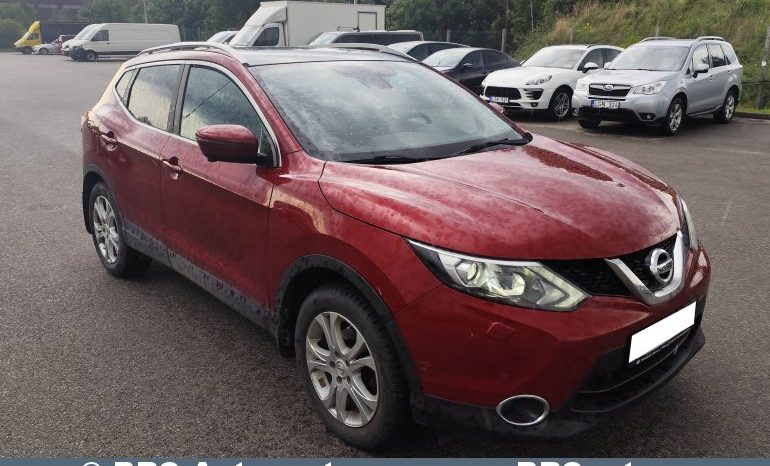 Nissan Qashqai 1.2 Automatas 2015 full