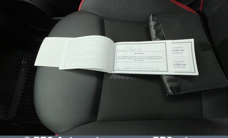 Fiat 500 S 2015 full