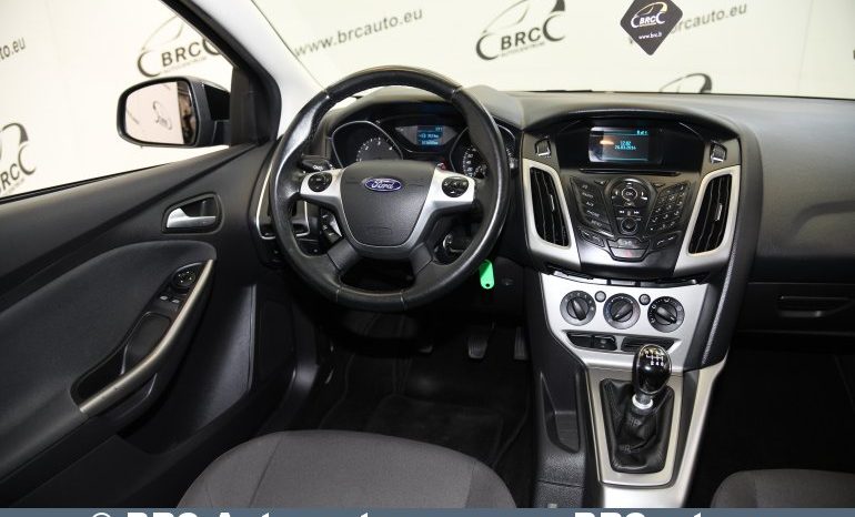 Ford Focus 1.6 TDCi Ultimate Lux 2014 full