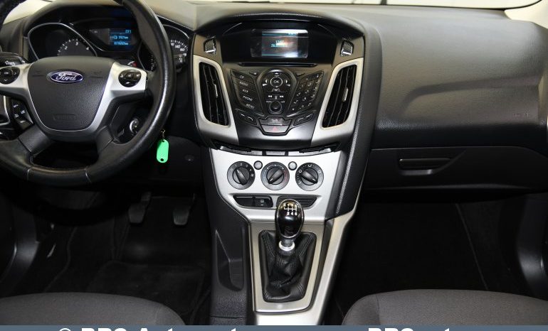 Ford Focus 1.6 TDCi Ultimate Lux 2014 full
