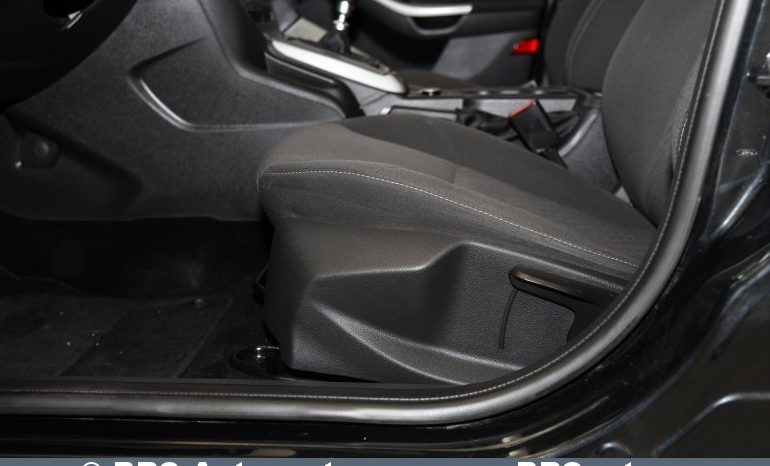 Ford Focus 1.6 TDCi Ultimate Lux 2014 full