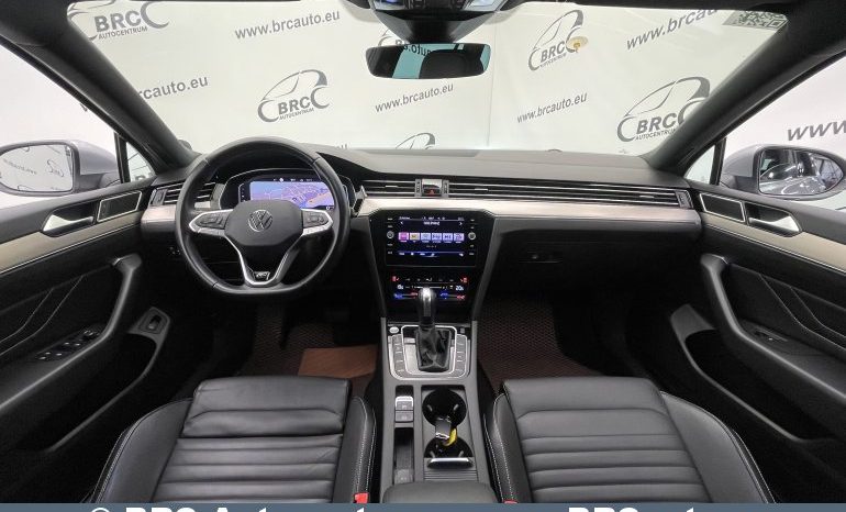 Volkswagen Passat R-Line Elegance 2.0 TDI DSG 4Motion 2021 full