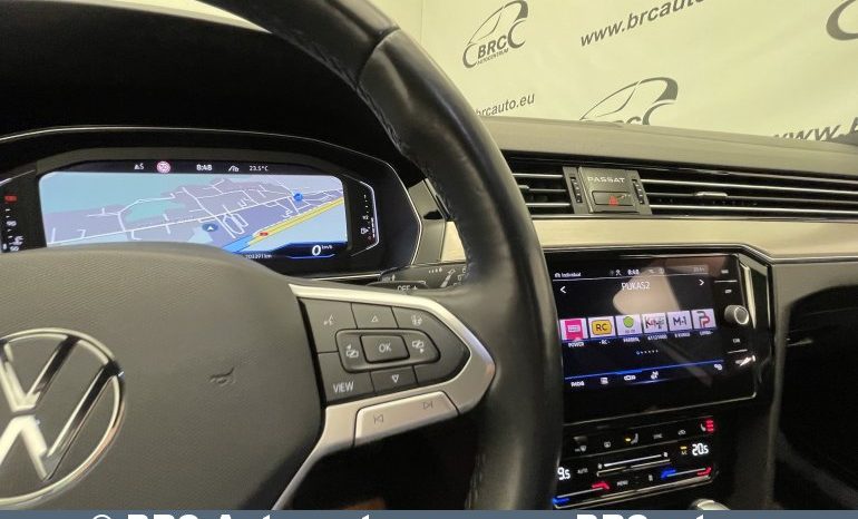 Volkswagen Passat R-Line Elegance 2.0 TDI DSG 4Motion 2021 full
