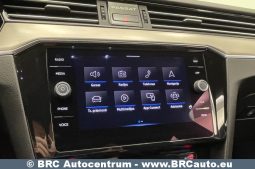 Volkswagen Passat R-Line Elegance 2.0 TDI DSG 4Motion 2021 full