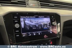 Volkswagen Passat R-Line Elegance 2.0 TDI DSG 4Motion 2021 full