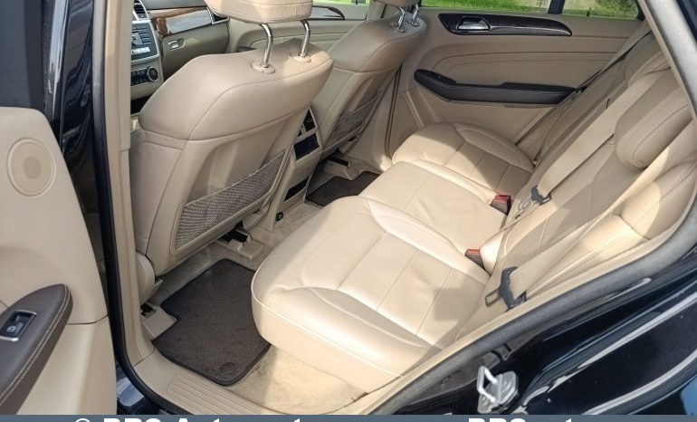 Mercedes-Benz ML 350 350 CDI BLUETEC 4Matic 2012 full