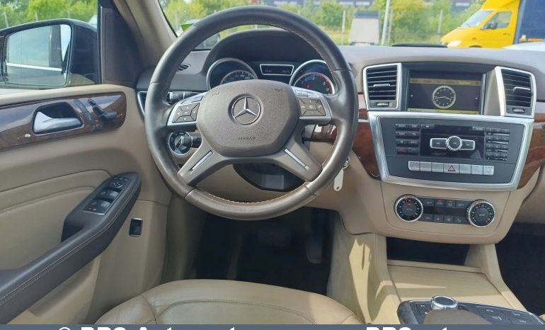 Mercedes-Benz ML 350 350 CDI BLUETEC 4Matic 2012 full