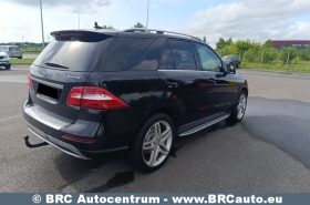 Mercedes-Benz ML 350 350 CDI BLUETEC 4Matic 2012
