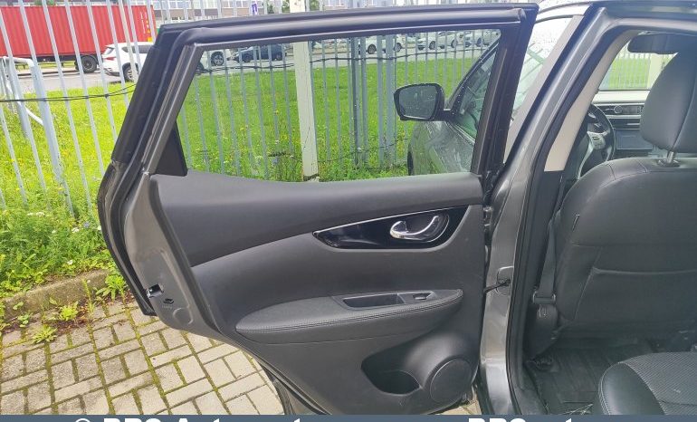 Nissan Qashqai 1.2 DiG-T Automatas 2015 full