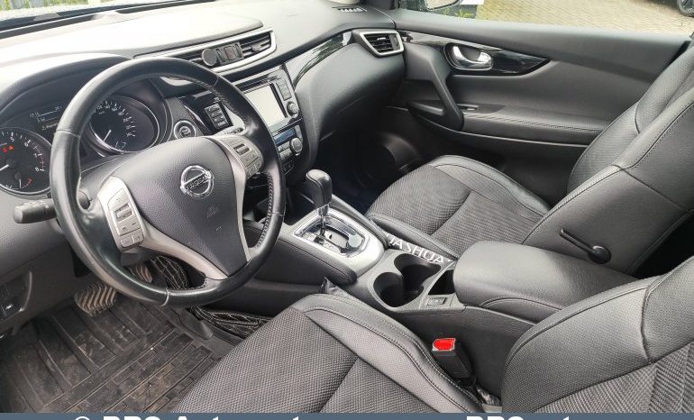 Nissan Qashqai 1.2 DiG-T Automatas 2015 full