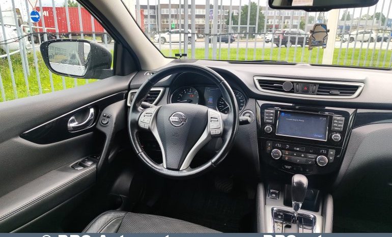 Nissan Qashqai 1.2 DiG-T Automatas 2015 full