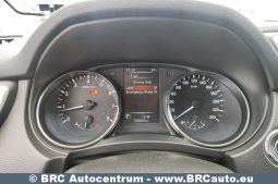 Nissan Qashqai 1.2 DiG-T Automatas 2015 full