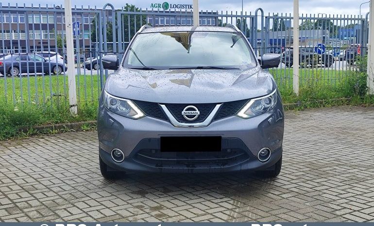 Nissan Qashqai 1.2 DiG-T Automatas 2015 full